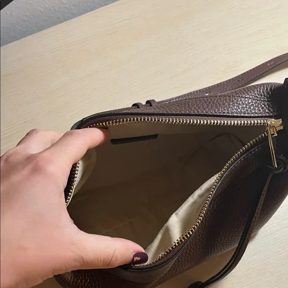 The Horse Mini Lou bag in coffee - Picture 7 of 8